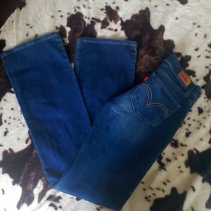 Levis bootcut jeans